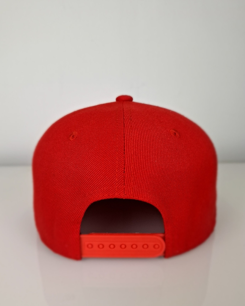 Premium snapback, Red