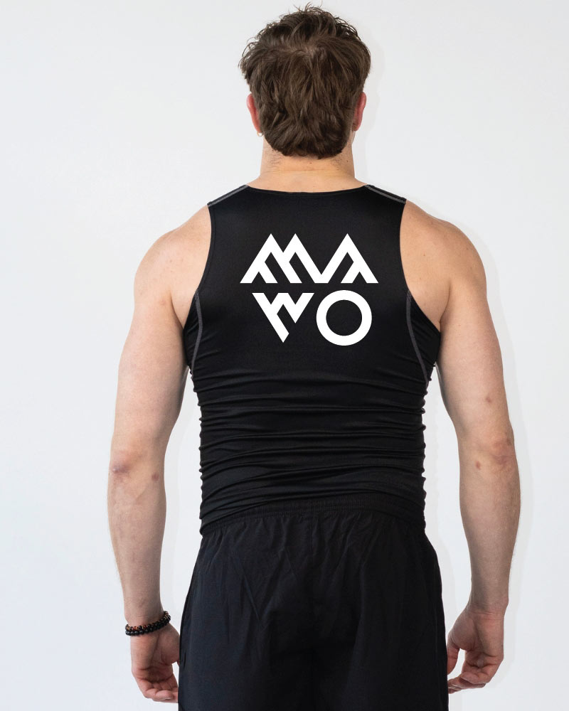 miesten-hihaton-musta-voimakellari